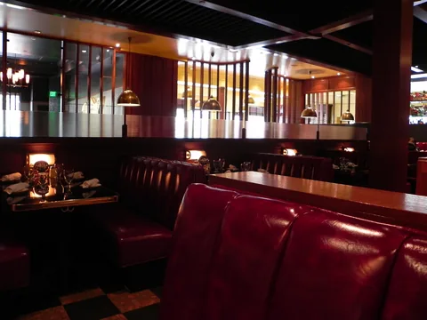 Original Joe's, Washington Square, San Francisco, Californien, USA.