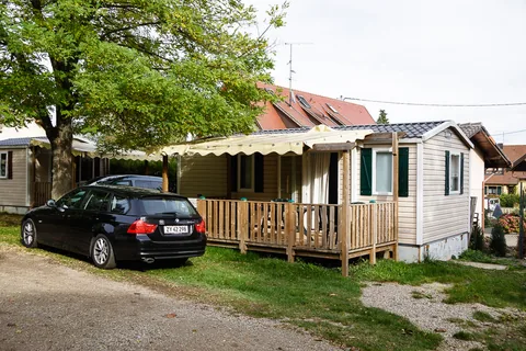 Vores "lækre" hytte på campingpladsen i Eguisheim.