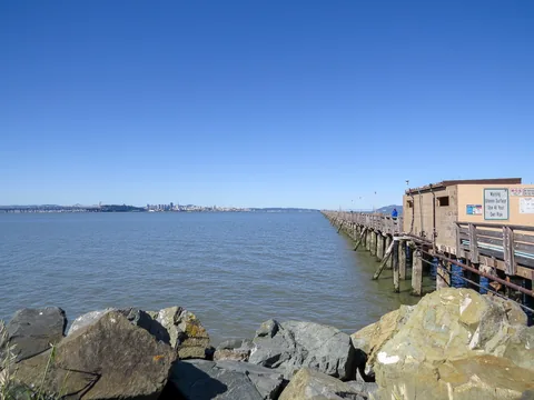 Doubletree by Hilten Berkeley Marina, Berkeley, USA