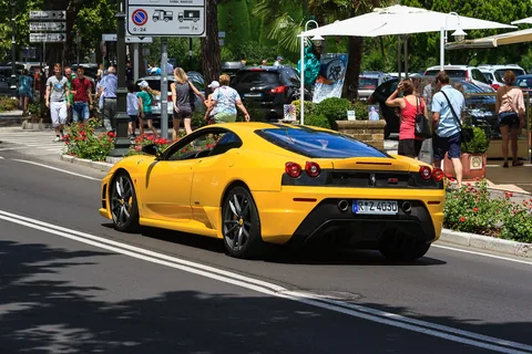 Italien
