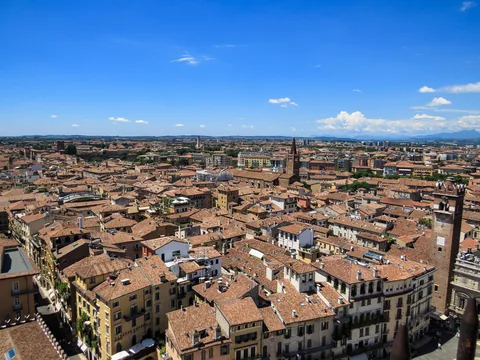 Italien