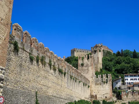 Italien