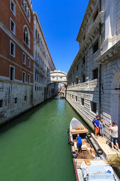 Italien