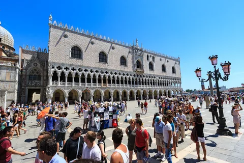 Italien