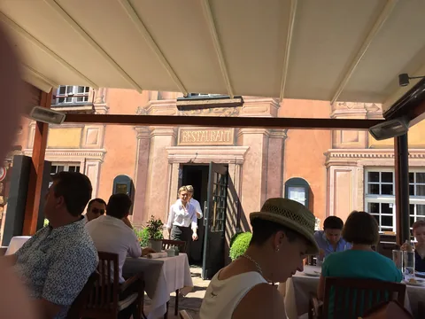 Frokost på 2 stjernede JY'S i Colmar.
