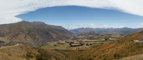 Crown Range Road Scenic Lookout, South Island, New Zealand