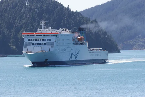 På vej fra Picton på sydøen til Wellington på nordøen.