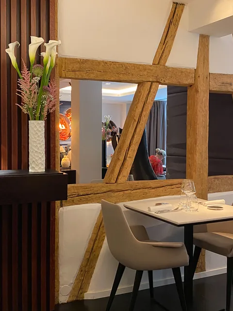 Frokost på vores stamrestaurant L'Atalier du Peintre i Colmar, Alsace, Frankrig