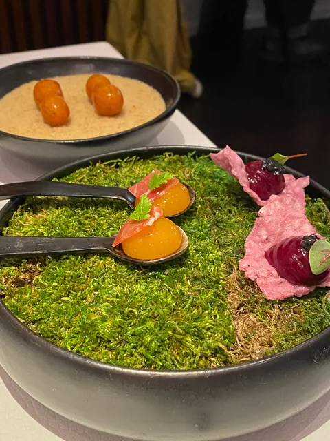 Frokost på vores stamrestaurant L'Atalier du Peintre i Colmar, Alsace, Frankrig