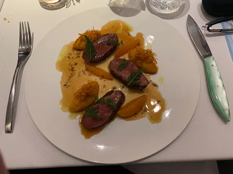 Frokost på vores stamrestaurant L'Atalier du Peintre i Colmar, Alsace, Frankrig