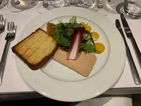 2020-08-01 Restaurant ET