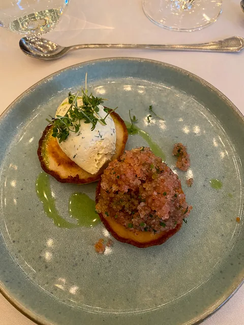Blinis - Stenbiderrogn - Cremefraiche