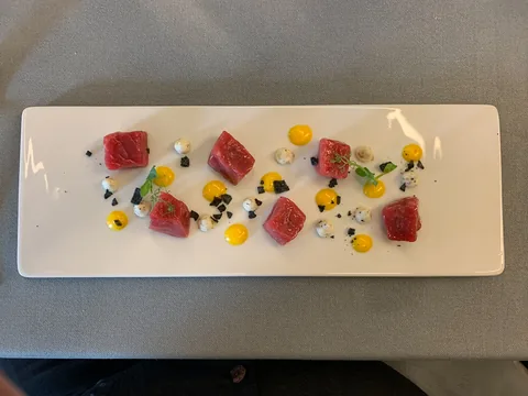 Middag på den 1 stjernede Michelin Ristorante Massimo Camia ved La Morra i Piemonte