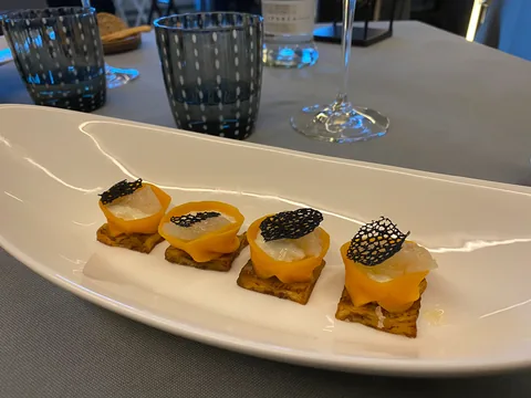Middag på den 1 stjernede Michelin Ristorante Massimo Camia ved La Morra i Piemonte