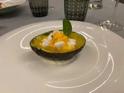 Middag på den 1 stjernede Michelin Ristorante Massimo Camia ved La Morra i Piemonte