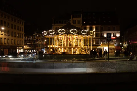 Første aften i Alsace i Strasbourg, med en lille middag og en rask gåtur i Petite France.