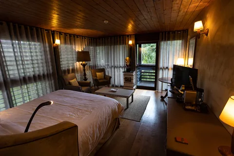 Så er vi ankommet til Hotel des Berges, Auberge de l'Ills tilhørende 5 stjernede hotel. Et megahyggeligt sted, som desværre heller ikke er gratis, så vi nøjes med en enkelt overnatning i denne omgang.